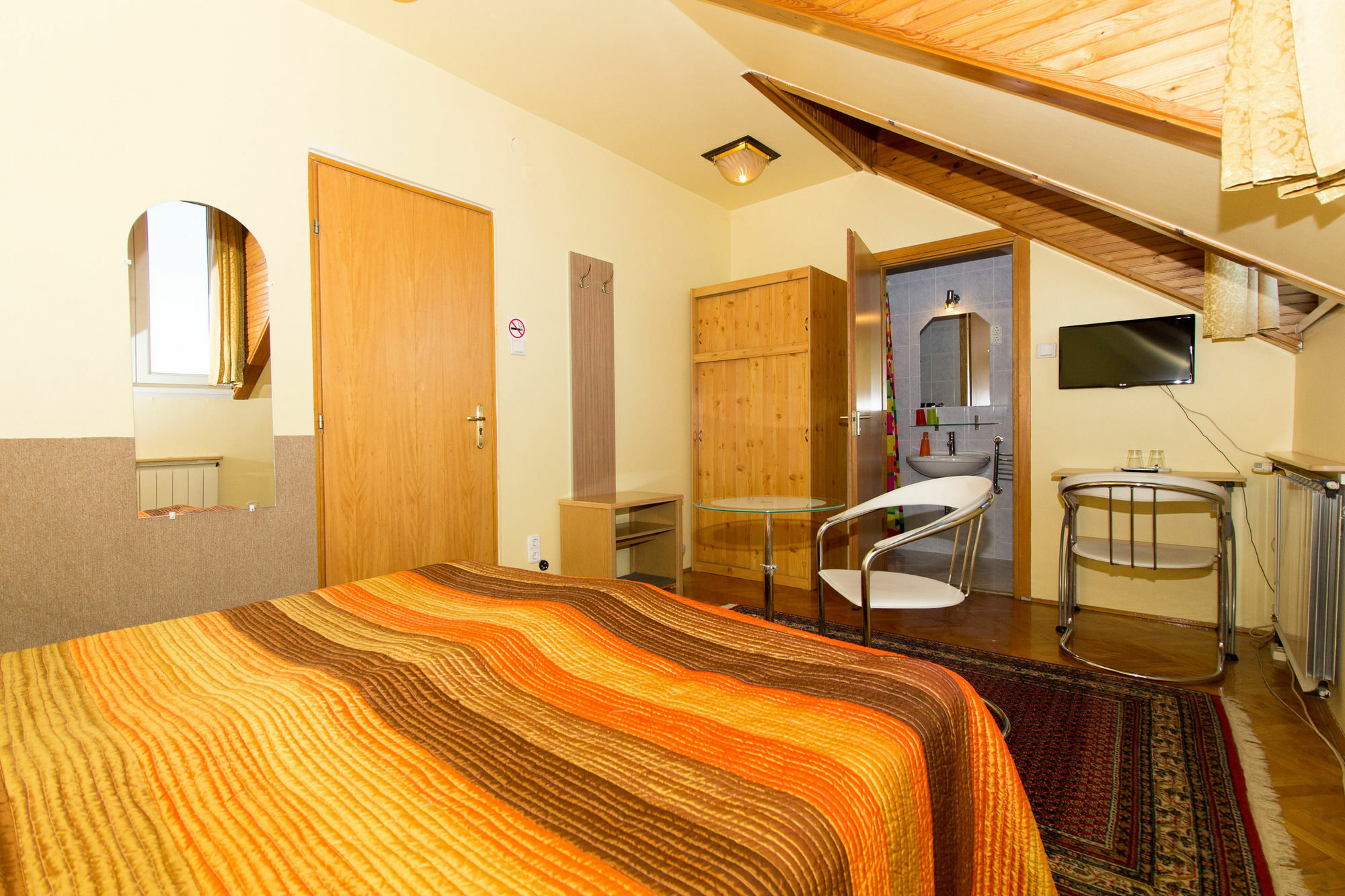 Budavar Bed And Breakfast Budapest Eksteriør bilde