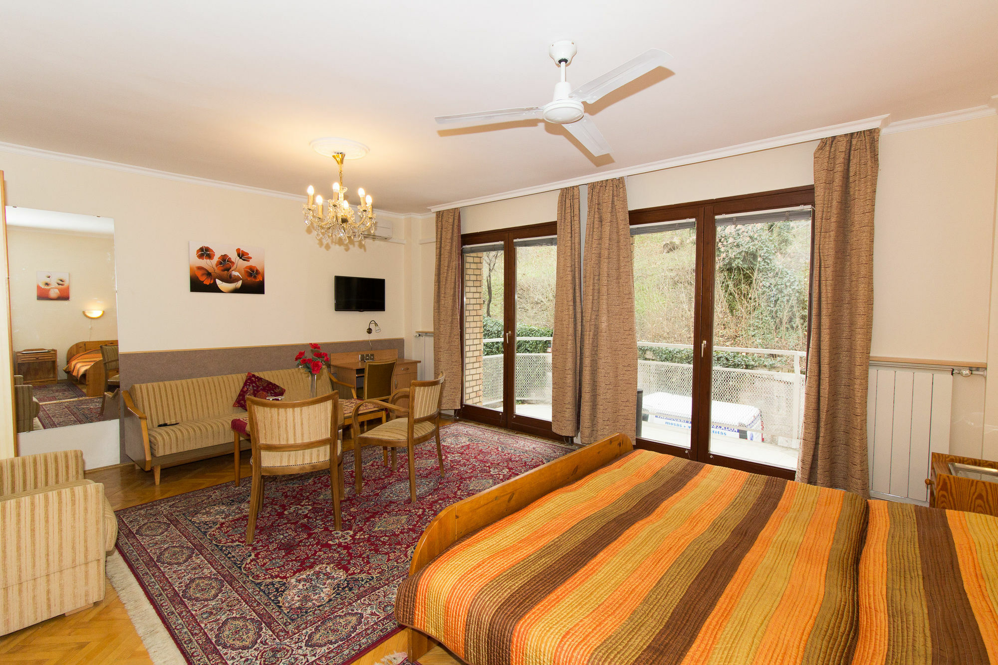 Budavar Bed And Breakfast Budapest Eksteriør bilde